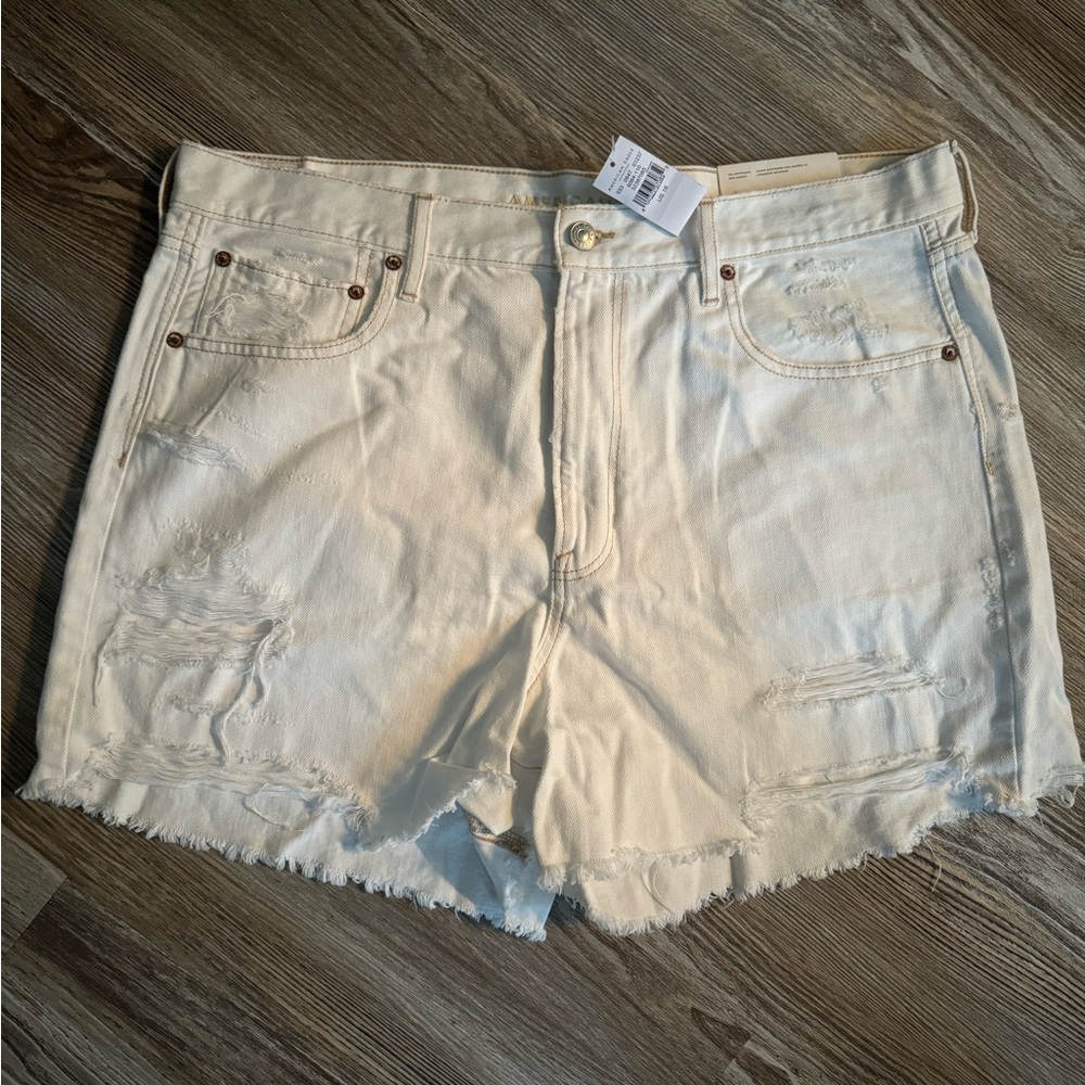 American Eagle 90s Boyfriend Mid-Length Shorts